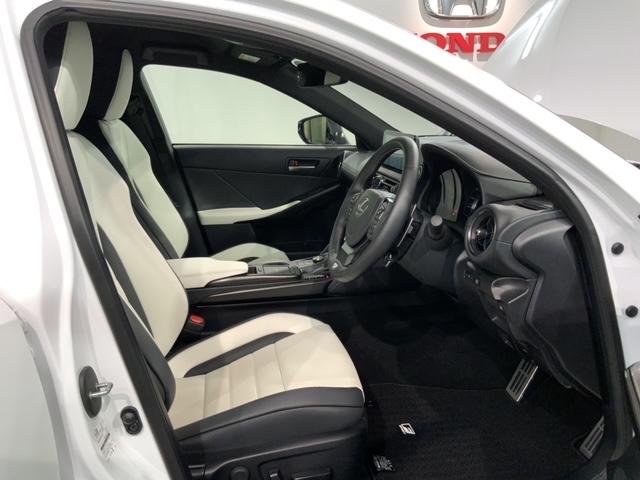 ＩＳ ＩＳ３５０Ｆスポーツ　革シート　最長５年保証　純正ナビ　ＴＶ　Ｒカメラ　ＢＴオ－ディオ　ＤＶＤ　衝突軽減Ｂ　ＥＴＣ　ＬＥＤライト　横滑り防止　シ－トヒ－タ－　クルコン　アルミ　スマ－トキ－　スペアキー　盗難防止装置ＡＡＣ（18枚目）