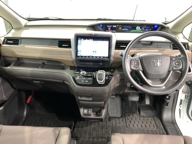 フリードハイブリッド ハイブリッド・Gホンダセンシング 最長5年保証 ワンオーナー ナビVXM-207VFNi TV Rカメラ CD録音 BTオ-ディオ DVD ETC LEDライト VSA 両側電動ドア シートヒーター クルコン スマートキー AAC(9枚目)