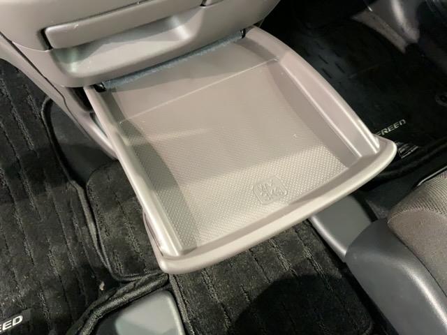 フリードハイブリッド ハイブリッド・Gホンダセンシング 最長5年保証 ワンオーナー ナビVXM-207VFNi TV Rカメラ CD録音 BTオ-ディオ DVD ETC LEDライト VSA 両側電動ドア シートヒーター クルコン スマートキー AAC(28枚目)