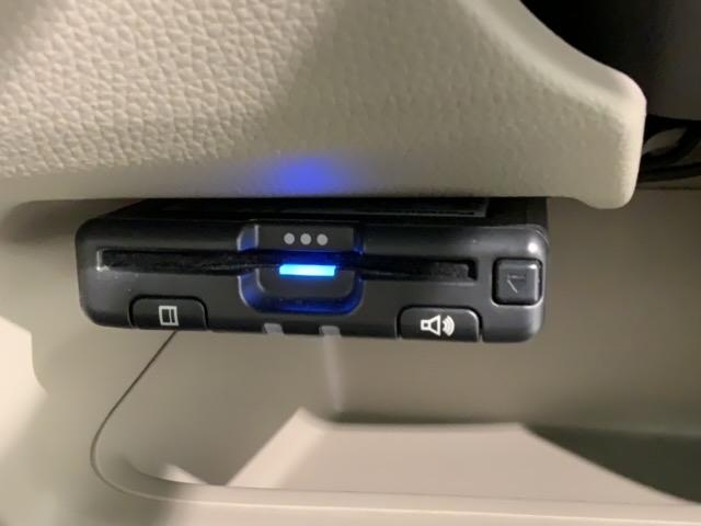 N-WGN G いまコレ+新品マット付 保証付 ワンオーナー ETC VSA ベンチシート ドアバイザー スマートキー 盗難防止装置 整備記録簿 AAC Wエアバッグ フルフラットシート 1オ-ナ- イモビライザー(8枚目)