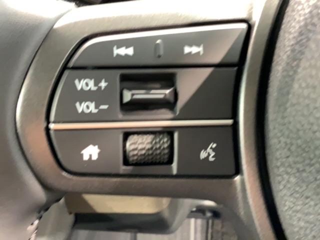 フリード エアーＥＸ　Ｈ　ＳＥＮＳＩＮＧ　新車保証　試乗車　ワンオーナー　ナビＬＸＭ－２４２ＺＦＮｉ　ＴＶ　Ｒカメラ　ＢＴオ－ディオ　ＥＴＣ　ＬＥＤライト　ＶＳＡ　両側電動ドア　シートヒーター　クルコン　アルミ　フォグ（10枚目）