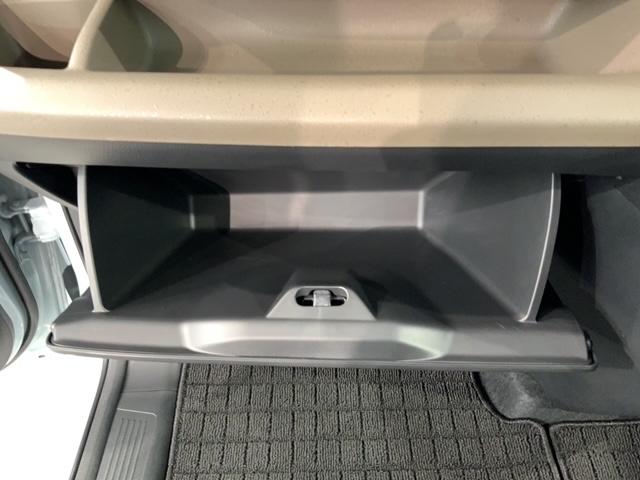 フリード エアーＥＸ　Ｈ　ＳＥＮＳＩＮＧ　新車保証　試乗車　ワンオーナー　ナビＬＸＭ－２４２ＺＦＮｉ　ＴＶ　Ｒカメラ　ＢＴオ－ディオ　ＥＴＣ　ＬＥＤライト　ＶＳＡ　両側電動ドア　シートヒーター　クルコン　アルミ　フォグ（27枚目）