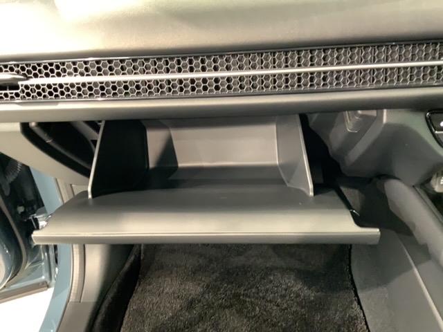 ＺＲ－Ｖ ｅ：ＨＥＶＺ　ＢＳＩレス　Ｈ　ＳＥＮＳＩＮＧ　革シ－ト　最長５年保証　ワンオ－ナ－　純正ナビ　ＴＶ　Ｒカメラ　マルチビュ－ＢＴオ－ディオ　ＥＴＣ　ＬＥＤライト　ＶＳＡ　シ－トヒ－タ－　クルコン　アルミ　スマ－トキ－（24枚目）