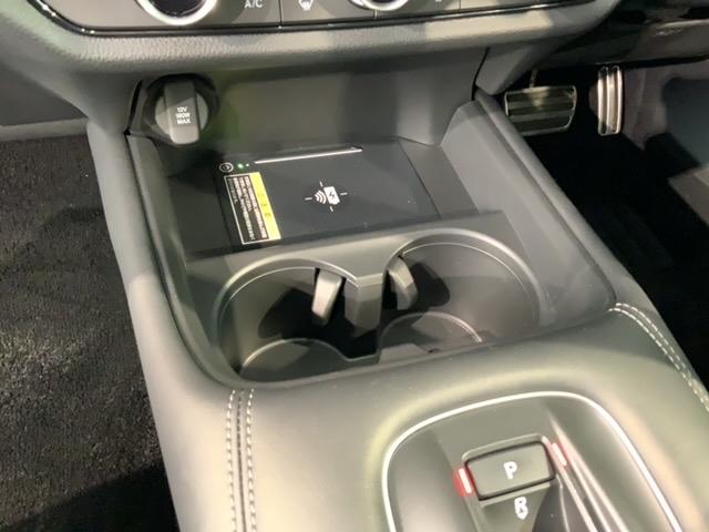 ＺＲ－Ｖ ｅ：ＨＥＶＺ　ＢＳＩレス　Ｈ　ＳＥＮＳＩＮＧ　革シ－ト　最長５年保証　ワンオ－ナ－　純正ナビ　ＴＶ　Ｒカメラ　マルチビュ－ＢＴオ－ディオ　ＥＴＣ　ＬＥＤライト　ＶＳＡ　シ－トヒ－タ－　クルコン　アルミ　スマ－トキ－（25枚目）