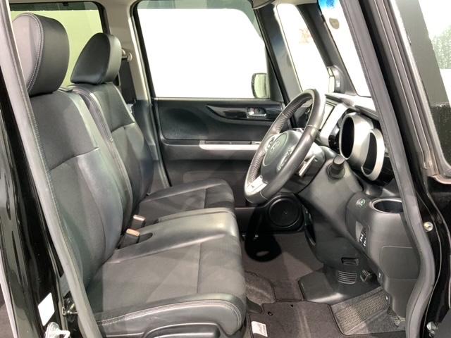 シートは厚めのクッションですのでゆったり座れますよ。