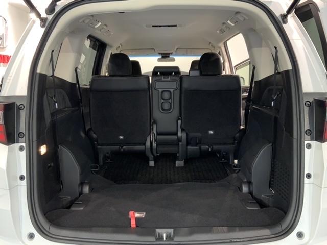 �R��ڃV�[�g���i�[����΃��Q�b�W�X�y�[�X���X�ɍL���g���܂��B