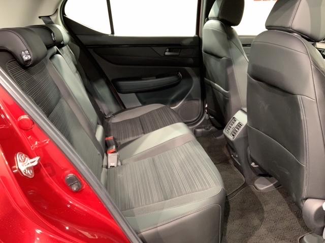 ＷＲ－Ｖ Ｚブラックスタイル　Ｈ　ＳＥＮＳＩＮＧ　新車保証　試乗車　ワンオーナー　ナビＬＸＭ－２４５ＺＦＥｉ　ＴＶ　Ｒカメラ　ＢＴオ－ディオ　ＥＴＣ　ＬＥＤライト　ＶＳＡ　クルコン　アルミ　フォグ　スマートキー　盗難防止装置（18枚目）