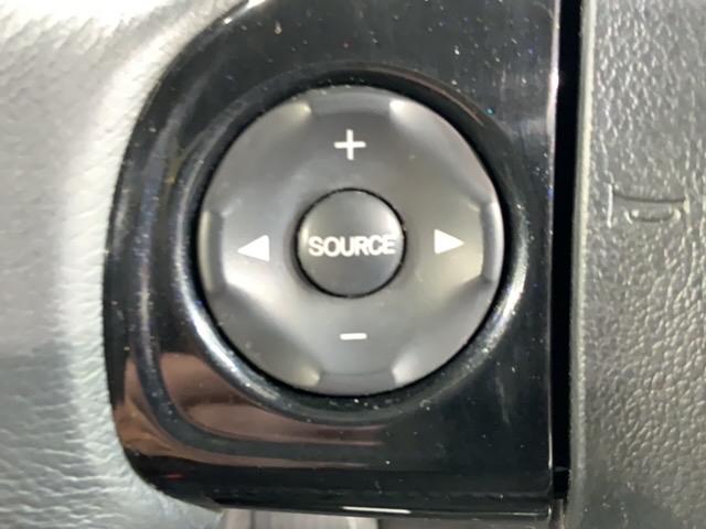 Ｎ－ＢＯＸカスタム ２トーンカラースタイルＧターボＳＳパッケージ　いまコレ＋新品マット付　あんしんＰＫＧ　１年保証　ワンオーナー　ナビＶＸＭ－１４５ＶＦｉ　ＴＶ　Ｒカメラ　ＣＤ録音　ＤＶＤ　シートヒーター　ＥＴＣ　ＨＩＤ　ＶＳＡ　両側電動ドア　クルコン　フォグ（10枚目）