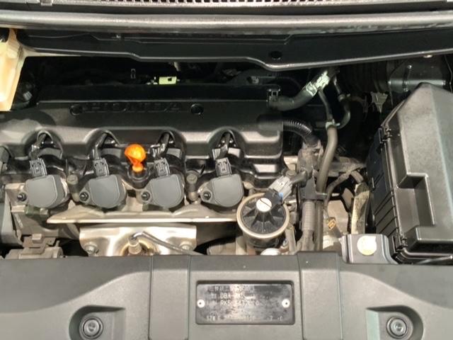 ステップワゴンスパーダ Ｚクールスピリット　１年保証　ワンオーナー　ナビＶＸＭ－１５５ＶＦＮｉ　ＴＶ　Ｒカメラ　ＣＤ録音　ＢＴオ－ディオ　ＤＶＤ　ＥＴＣ　ＨＩＤ　ＶＳＡ　両側電動ドア　クルコン　アルミ　フォグ　スマートキー　盗難防止装置　ＡＡＣ（44枚目）