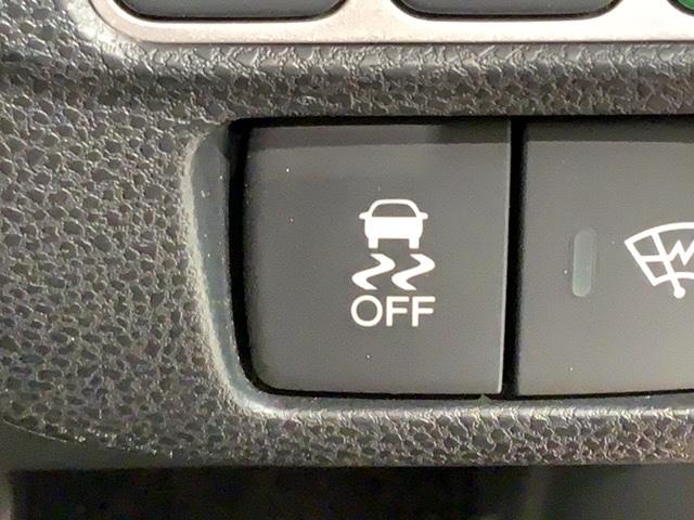 フィットハイブリッド ＲＳ　１年保証　ナビ　ＴＶ　Ｒカメラ　ＤＶＤ　ＥＴＣ　ＨＩＤ　ＶＳＡ　クルコン　アルミ　スマ－トキ－　スペアキ－　盗難防止装置　整備記録簿　ドアバイザ－　Ｗエアバッグ　ＡＡＣ　スマキ－　Ｂカメ　キーフリー（13枚目）