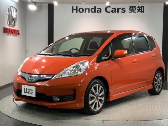 フィットハイブリッド ＲＳ　１年保証　ナビ　ＴＶ　Ｒカメラ　ＤＶＤ　ＥＴＣ　ＨＩＤ　ＶＳＡ　クルコン　アルミ　スマ－トキ－　スペアキ－　盗難防止装置　整備記録簿　ドアバイザ－　Ｗエアバッグ　ＡＡＣ　スマキ－　Ｂカメ　キーフリー（46枚目）