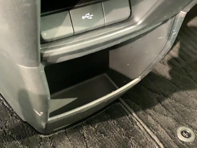 ステップワゴンスパーダ ｅ：ＨＥＶスパーダＧホンダセンシング　最長５年保証　ワンオ－ナ－　ナビＶＸＭ－２１７ＶＦＮｉ　ＴＶ　Ｒカメラ　ＣＤ録音　ＢＴオ－ディオ　ＤＶＤ　ドラレコ　Ｒモニタ－　ＥＴＣ　ＬＥＤライト　両側電動ドア　ＶＳＡ　アルミ　スマ－トキ－　ＡＡＣ（28枚目）