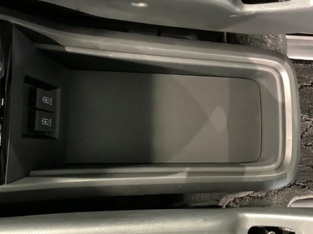 ステップワゴンスパーダ ｅ：ＨＥＶスパーダＧホンダセンシング　最長５年保証　ワンオ－ナ－　ナビＶＸＭ－２１７ＶＦＮｉ　ＴＶ　Ｒカメラ　ＣＤ録音　ＢＴオ－ディオ　ＤＶＤ　ドラレコ　Ｒモニタ－　ＥＴＣ　ＬＥＤライト　両側電動ドア　ＶＳＡ　アルミ　スマ－トキ－　ＡＡＣ（29枚目）