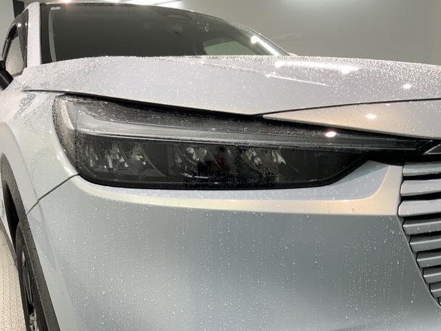 ヴェゼル ｅ：ＨＥＶＸ　Ｈ　ＳＥＮＳＩＮＧ　最長５年保証　ワンオーナー　純正ナビ　ＴＶ　Ｒカメラ　ＢＴオ－ディオ　ドラレコ　ＥＴＣ　ＬＥＤライト　ＶＳＡ　シートヒーター　クルコン　アルミ　フォグ　スマートキー　盗難防止装置（8枚目）