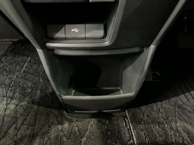 ステップワゴンスパーダ スパーダハイブリッドG・EXホンダセンシング 最長5年保証 ワンオ-ナ- ナビVXM-197VFNi TV Rカメラ CD録音 BTオ-ディオ DVD Rモニタ- ETC LEDライト 両側電動ドア VSA シ-トヒ-タ- アルミ スマ-トキ-(27枚目)