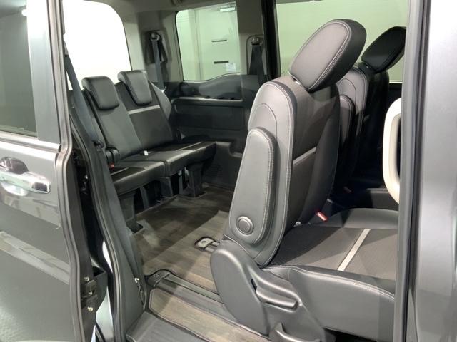 ステップワゴンスパーダ スパーダハイブリッドG・EXホンダセンシング 最長5年保証 ワンオ-ナ- ナビVXM-197VFNi TV Rカメラ CD録音 BTオ-ディオ DVD Rモニタ- ETC LEDライト 両側電動ドア VSA シ-トヒ-タ- アルミ スマ-トキ-(34枚目)