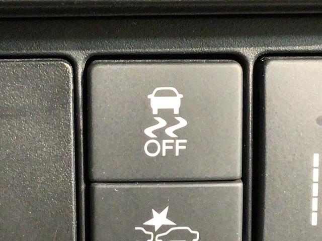 オデッセイ アブソルート・ホンダセンシング　最長５年保証　ワンオーナー　ナビＶＸＭ－２０４ＶＦｉ　ＴＶ　Ｒカメラ　ＣＤ録音　ＢＴオ－ディオ　ＤＶＤ　ＥＴＣ　ＬＥＤライト　ＶＳＡ　両側電動ドア　電動シート　クルコン　アルミ　フォグ　スマートキー（13枚目）