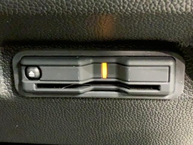 フリードハイブリッド ハイブリッド・クロスター HSENSING 最長5年保証 ワンオ-ナ- ナビVXM-234VFI TV Rカメラ CD録音 BTオーディオ DVD ドラレコ ETC LEDライト フォグライト VSA 両側電動シ-トヒ-タ-(13枚目)