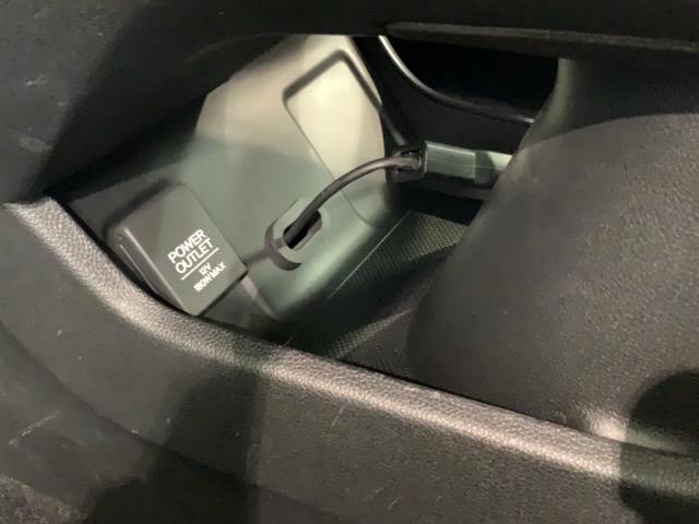 シャトル Ｇ　いまコレ＋新品マット付　１年保証　ワンオ－ナ－　ナビＶＸＭ－１７５ＶＦｉ　ＴＶ　ＣＤ録音　ＤＶＤ　ＥＴＣ　ＶＳＡ　スマ－トキ－　スペアキー　盗難防止装置　整備記録簿　ドアバイザ－　ＡＡＣ　Ｗエアバッグ（26枚目）