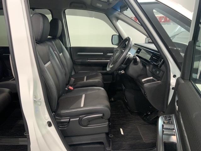 ステップワゴンスパーダ スパーダ・クールスピリットホンダセンシング　最長５年保証　ワンオ－ナ－　ナビ　ＴＶ　Ｒカメラ　ＣＤ録音　ＢＴオ－ディオ　ＤＶＤ　ＥＴＣ　ＬＥＤライト　両側電動ドア　ＶＳＡ　シ－トヒ－タ－　アルミ　スマ－トキ－　スペアキー　盗難防止装置　ＡＡＣ（17枚目）