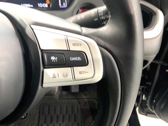 フィット ｅ：ＨＥＶホーム　タバコ臭有　Ｈ　ＳＥＮＳＩＮＧ　最長５年保証　ワンオ－ナ－　ナビＶＸＵ－２１５ＦＴｉ　ＴＶ　Ｒカメラ　ＣＤ録音　ＢＴオ－ディオＤＶＤ　ＥＴＣ　ＬＥＤライト　ＶＳＡ　クルコン　スマ－トキ－　盗難防止装置（11枚目）