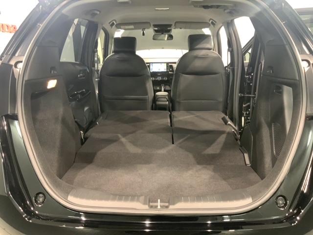 フィット ｅ：ＨＥＶホーム　タバコ臭有　Ｈ　ＳＥＮＳＩＮＧ　最長５年保証　ワンオ－ナ－　ナビＶＸＵ－２１５ＦＴｉ　ＴＶ　Ｒカメラ　ＣＤ録音　ＢＴオ－ディオＤＶＤ　ＥＴＣ　ＬＥＤライト　ＶＳＡ　クルコン　スマ－トキ－　盗難防止装置（19枚目）