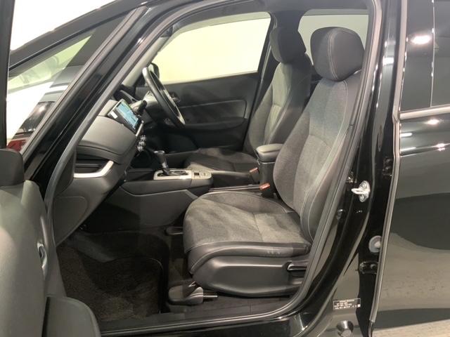 フィット ｅ：ＨＥＶホーム　タバコ臭有　Ｈ　ＳＥＮＳＩＮＧ　最長５年保証　ワンオ－ナ－　ナビＶＸＵ－２１５ＦＴｉ　ＴＶ　Ｒカメラ　ＣＤ録音　ＢＴオ－ディオＤＶＤ　ＥＴＣ　ＬＥＤライト　ＶＳＡ　クルコン　スマ－トキ－　盗難防止装置（29枚目）