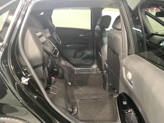 フィット ｅ：ＨＥＶホーム　タバコ臭有　Ｈ　ＳＥＮＳＩＮＧ　最長５年保証　ワンオ－ナ－　ナビＶＸＵ－２１５ＦＴｉ　ＴＶ　Ｒカメラ　ＣＤ録音　ＢＴオ－ディオＤＶＤ　ＥＴＣ　ＬＥＤライト　ＶＳＡ　クルコン　スマ－トキ－　盗難防止装置（33枚目）