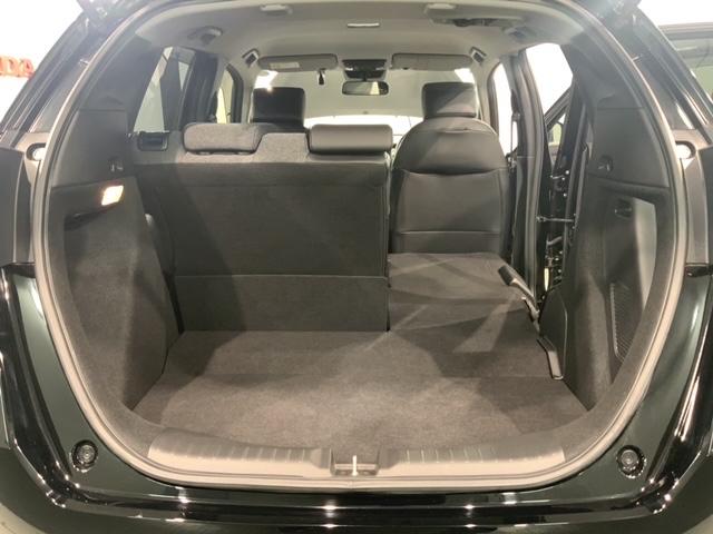 フィット ｅ：ＨＥＶホーム　タバコ臭有　Ｈ　ＳＥＮＳＩＮＧ　最長５年保証　ワンオ－ナ－　ナビＶＸＵ－２１５ＦＴｉ　ＴＶ　Ｒカメラ　ＣＤ録音　ＢＴオ－ディオＤＶＤ　ＥＴＣ　ＬＥＤライト　ＶＳＡ　クルコン　スマ－トキ－　盗難防止装置（36枚目）