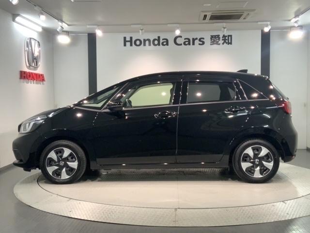 フィット ｅ：ＨＥＶホーム　タバコ臭有　Ｈ　ＳＥＮＳＩＮＧ　最長５年保証　ワンオ－ナ－　ナビＶＸＵ－２１５ＦＴｉ　ＴＶ　Ｒカメラ　ＣＤ録音　ＢＴオ－ディオＤＶＤ　ＥＴＣ　ＬＥＤライト　ＶＳＡ　クルコン　スマ－トキ－　盗難防止装置（47枚目）