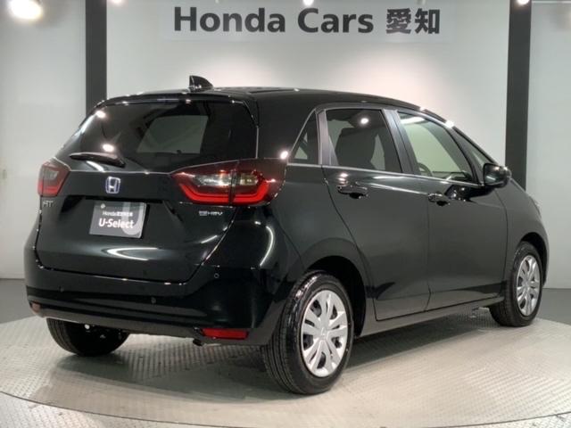 ���Џ��i���Z���^�[�ɂē��O���̃N���[�j���O�����{���Ă���܂��I