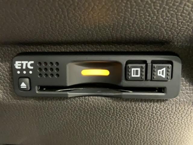 フリード＋ Ｇ・ホンダセンシング　評価５　禁煙車　最長５年保証　ワンオーナー　ＶＸＭ－２２４ＶＦｉ　ＴＶ　Ｒカメラ　ＣＤ　録音　Ｂｌｕｅｔｏｏｔｈ　ＤＶＤ　ＥＴＣ　ＬＥＤライト　コーナセンサー　ドラレコ　両側電動ドア　シートヒーター（12枚目）