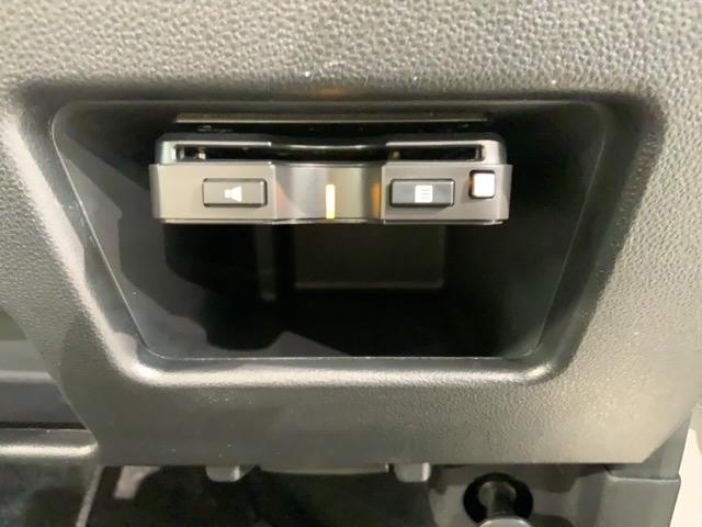 ムーヴキャンバス ＸリミテッドＳＡＩＩ　１年保証　Ｒカメラ　ＢＴオ－ディオ　衝突軽減Ｂ　ＥＴＣ　両側電動ドア　横滑り防止　スマ－トキ－　盗難防止装置　整備記録簿　ＡＡＣ　スペアキ－　ドアバイザ－　ベンチシ－ト（11枚目）