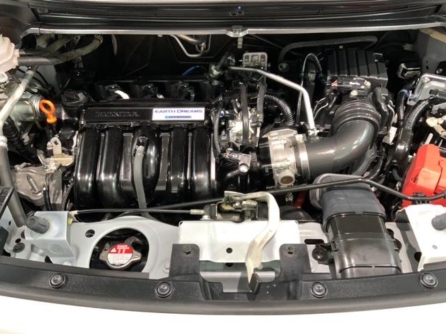 ���Џ��i���Z���^�[�ɂē��O���̃N���[�j���O�����{���Ă���܂��I