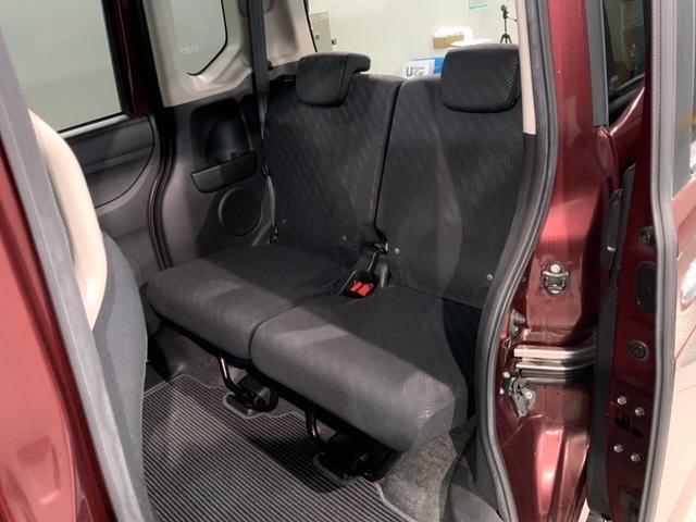 N-BOXカスタム G 評価4.5 禁煙車 1年保証 ワンオーナー ナビ ワンセグ CD オートライト フォグライト 純正アルミ スマートキー スペアキー 片側電動スライドドアー ドアバイザー フロアマット 横滑り防止装置(32枚目)
