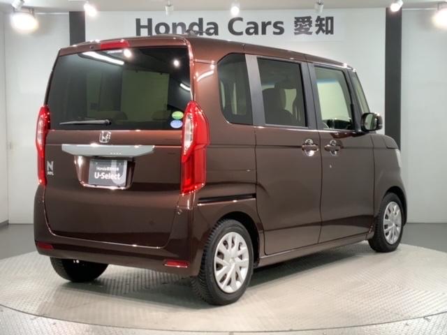 ���Џ��i���Z���^�[�ɂē��O���̃N���[�j���O�����{���Ă���܂��I