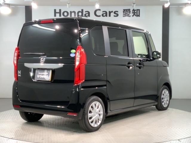 ���Џ��i���Z���^�[�ɂē��O���̃N���[�j���O�����{���Ă���܂��I