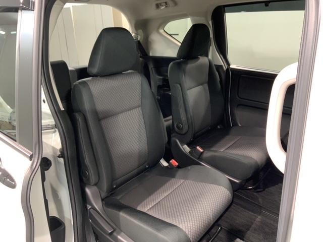 フリード Ｇブラックスタイル　評価５点　禁煙　最長５年保証　ワンオ－ナ－　９インチナビＶＸＭ－２３７ＶＦＮｉ　前後ドラレコ　ホンダセンシング　フルセグＴＶ　Ｒカメラ　ＣＤ録音　Ｂｌｕｅｔｏｏｔｈ　ＤＶＤ　ＥＴＣ　ＬＥＤライト（22枚目）