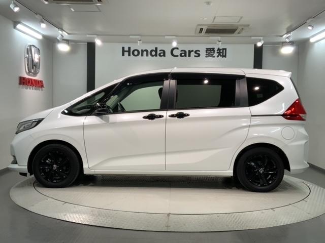 フリード Ｇブラックスタイル　評価５点　禁煙　最長５年保証　ワンオ－ナ－　９インチナビＶＸＭ－２３７ＶＦＮｉ　前後ドラレコ　ホンダセンシング　フルセグＴＶ　Ｒカメラ　ＣＤ録音　Ｂｌｕｅｔｏｏｔｈ　ＤＶＤ　ＥＴＣ　ＬＥＤライト（47枚目）