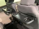 ベースグレード　ＨＳＥＮＳＩＮＧ２ト－ン新車保証試乗車　Ｂカメラ　全周囲カメラ　横滑り防止機能　ＬＥＤランプ　点検記録簿　クルーズコントロール　パワーウィンドウ　前席シートヒーター　スマートキー　フルセグＴＶ　ＡＢＳ（29枚目）