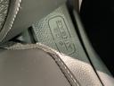 ｅ：ＨＥＶホーム　ＨＳＥＮＳＩＮＧ　新車保証試乗車　ワンオ－ナ－　前後誤発進抑制機能　助手席エアバッグ　運転席エアバッグ　１オナ　ＬＥＤライト　ＵＳＢ接続　バックカメラ　ＡＢＳ　サイドエアバッグ　フルセグＴＶ　記録簿（25枚目）