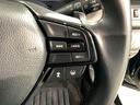 クルーズコントロールを装備しています。高速道路などで一定の速度で走ってくれるので運転が楽ですよ！速度を設定できますので、スピードの出しすぎにも注意できます。