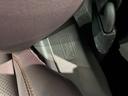 ｅ：ＨＥＶＺ　評価４．５　新車保証　試乗車　ワンオ－ナ－　マルーン内装　　純正ナビ　ＴＶ　Ｒカメラ　マルチビュ－　ブラインドスポットインフォメーション　Ｂｌｕｅｔｏｏｔｈ　ＥＴＣ　ＬＥＤライト　シ－トヒ－タ－（27枚目）