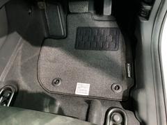 ���ʤν����ե����ޥå��դ��Ǥ����ɥ饤�֤κݤ˵�ʬ�ɤ���ä�ĺ���ޤ��� 3