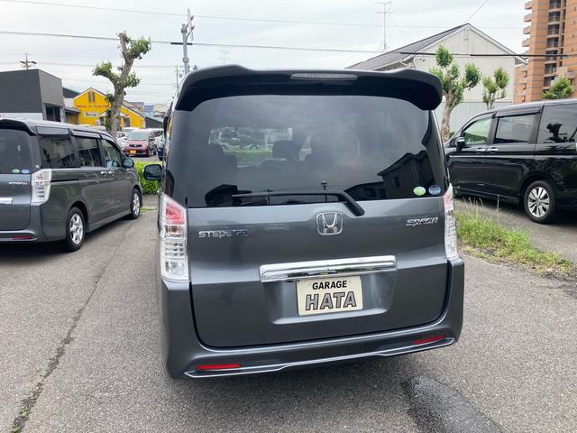 ステップワゴンスパーダ Ｓ　純正ナビＴＶ　ＥＴＣ　ＤＶＤ再生　キーレスキー　左側パワースライド　１００Ｖ電源　純正アルミホイール　パドルシフト　ＨＩＤヘッドライト　３ｒｄシート収納可（14枚目）