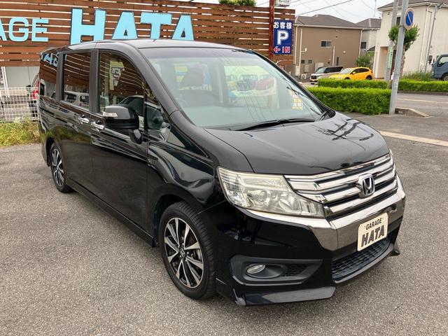 ステップワゴンスパーダ Ｚ　クールスピリット　社外ナビ　Ｂｌｕｅｔｏｏｔｈ　ＥＴＣ　フリップダウンモニター　ＤＶＤ再生　７人乗り　ハーフレザーシート　ＨＩＤヘッドライト　スマートキー　３ｒｄシート収納可（5枚目）
