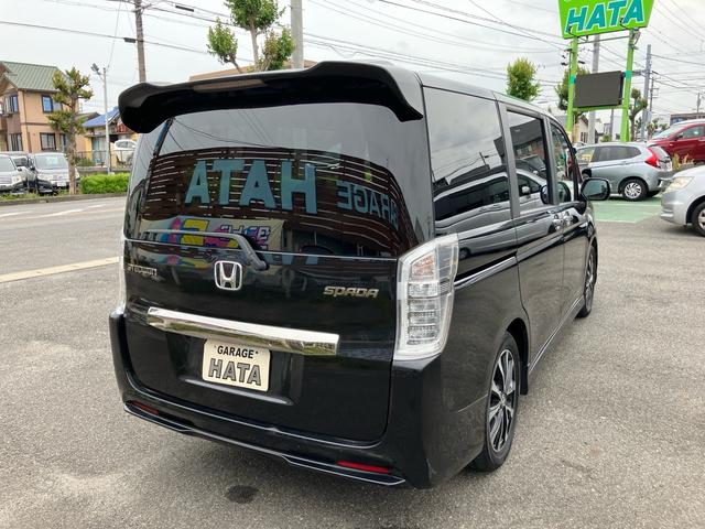 ステップワゴンスパーダ Ｚ　クールスピリット　社外ナビ　Ｂｌｕｅｔｏｏｔｈ　ＥＴＣ　フリップダウンモニター　ＤＶＤ再生　７人乗り　ハーフレザーシート　ＨＩＤヘッドライト　スマートキー　３ｒｄシート収納可（11枚目）