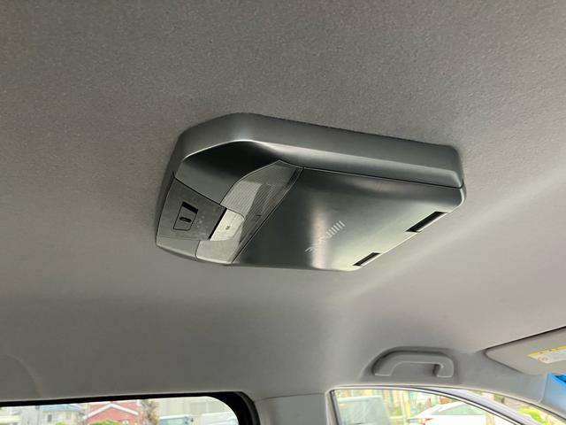ステップワゴンスパーダ Ｚ　クールスピリット　社外ナビ　Ｂｌｕｅｔｏｏｔｈ　ＥＴＣ　フリップダウンモニター　ＤＶＤ再生　７人乗り　ハーフレザーシート　ＨＩＤヘッドライト　スマートキー　３ｒｄシート収納可（38枚目）