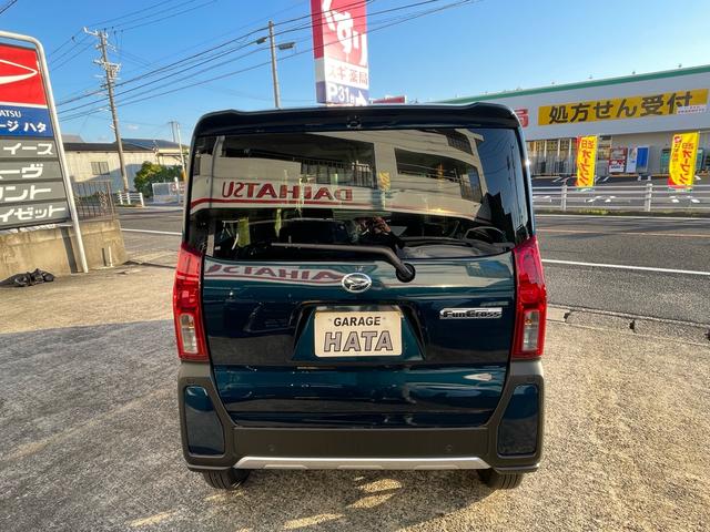 タント ファンクロス　届出済未使用車　ブレーキサポート　アイドリングストップ　両側電動スライドドア　ＬＥＤヘッドライト　シートヒーター　スマートキー　プッシュスタート　オートライト（8枚目）