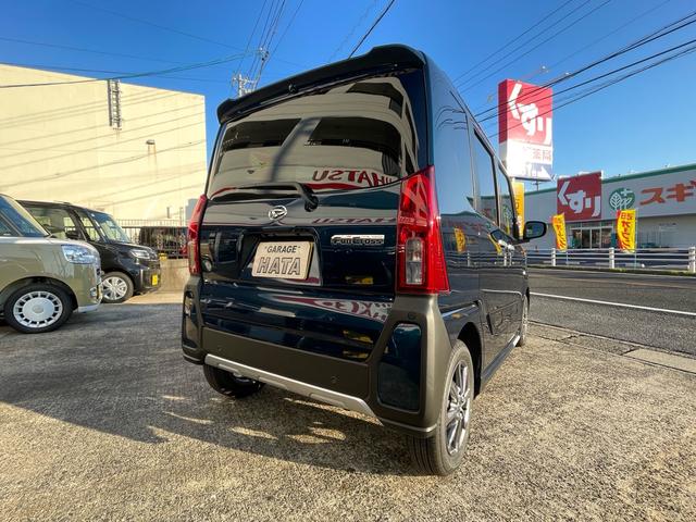 タント ファンクロス　届出済未使用車　ブレーキサポート　アイドリングストップ　両側電動スライドドア　ＬＥＤヘッドライト　シートヒーター　スマートキー　プッシュスタート　オートライト（10枚目）